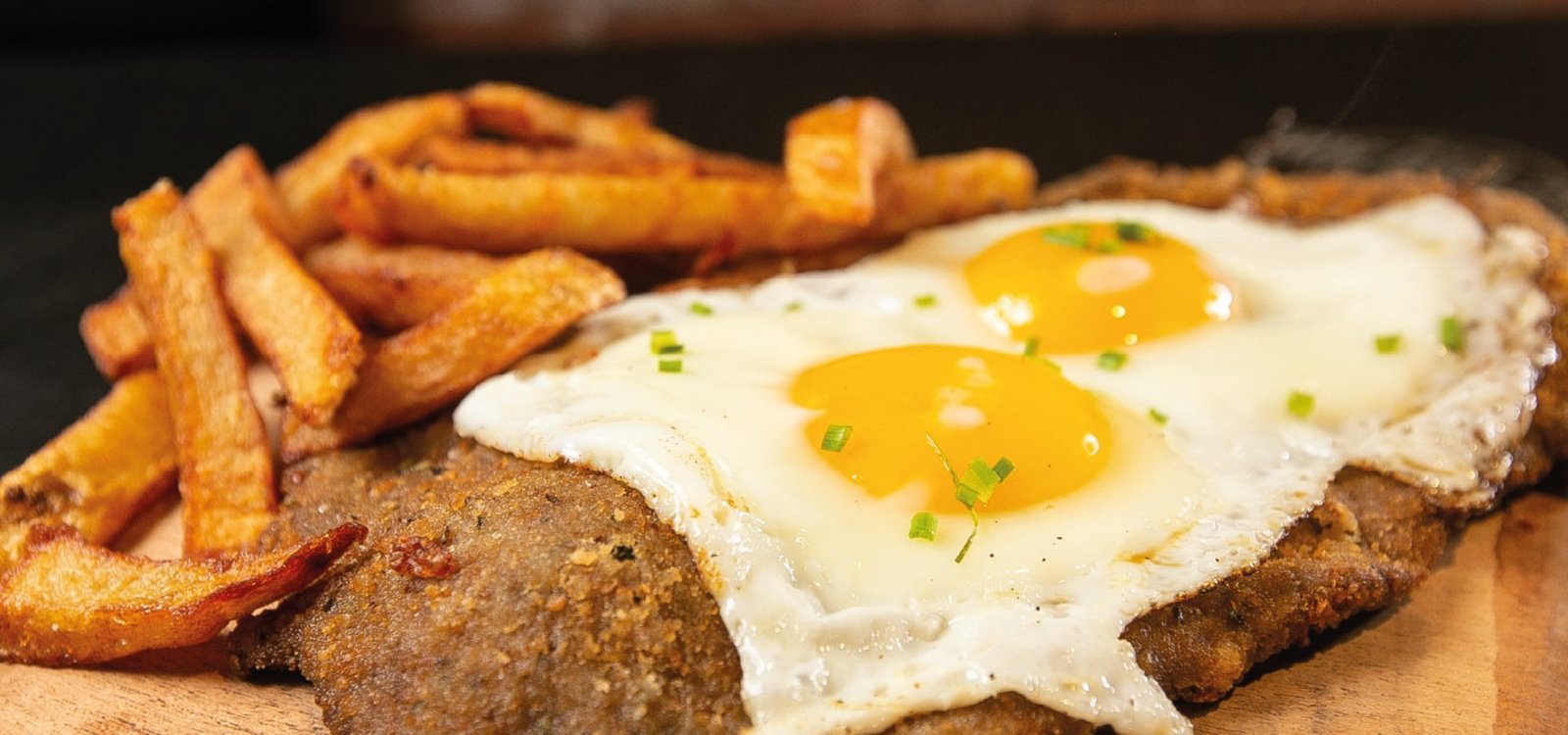 Promo 2x1 en milanesa a caballo en El Palacio de la Milanesa, San Juan